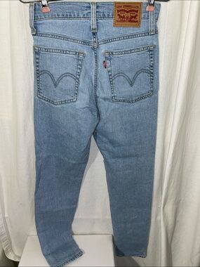 Levi's Light Blue Vintage-Inspired Straight Skinny Jeans